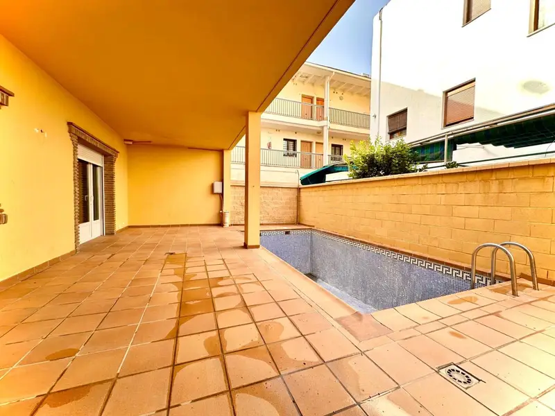 Casa Pareada con Piscina en Ogíjares Granada