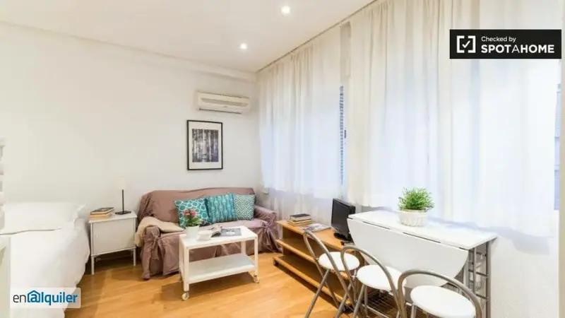 Estudio con AC en Salamanca Madrid 33m2 Amueblado