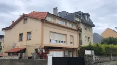 Casa en venta en Avenida de los Castros, cerca de Calle de Manuel Prieto Lavín