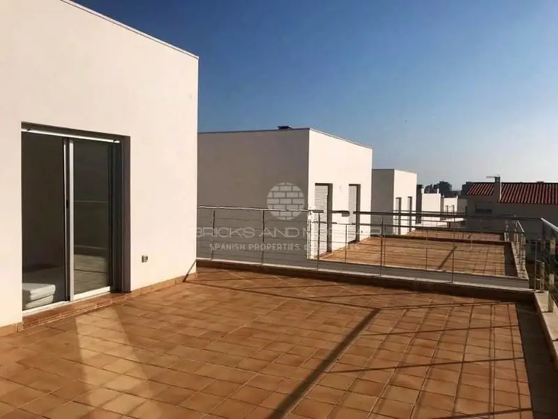 Chalet en Venta en Peñíscola 4 Dormitorios Jardin Parking