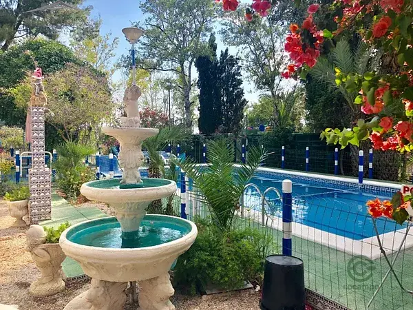 Chalet con Piscina en Crevillent 3 Dormitorios 10000m2