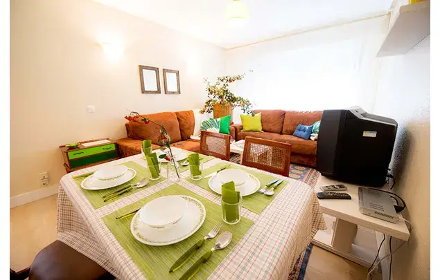 Habitacion Julian Gaiarre Hiribidea Alquiler Media Temporada