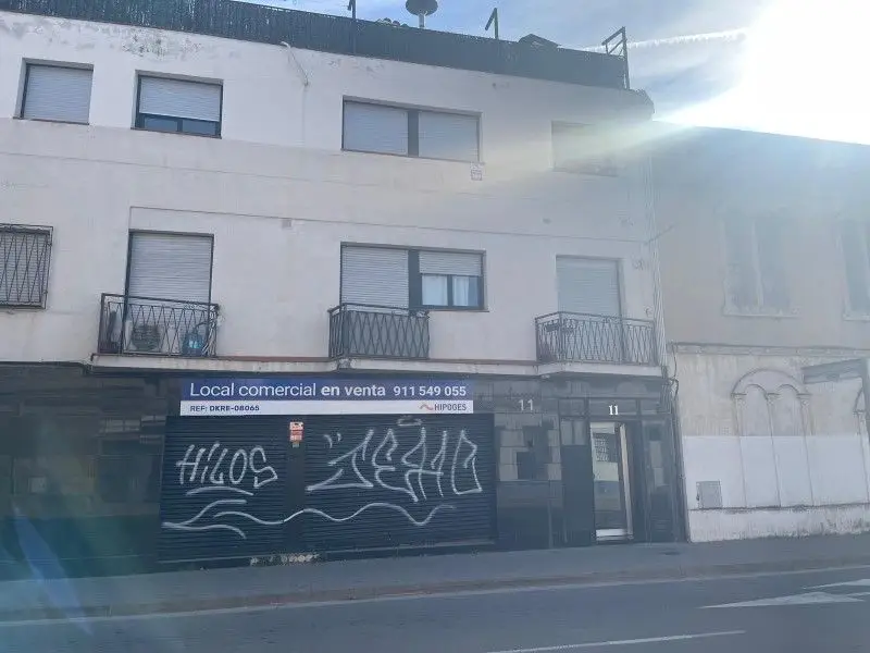 Venta Local comercial en l'Estacio - Ref: DKRE-08065