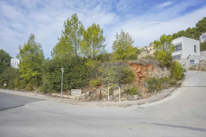 Parcela en Venta Alcalali Alicante Proyecto Incluido