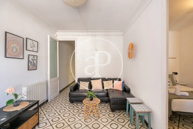 Piso en venta en Calle Berga Gracia 80m2 3 habitaciones