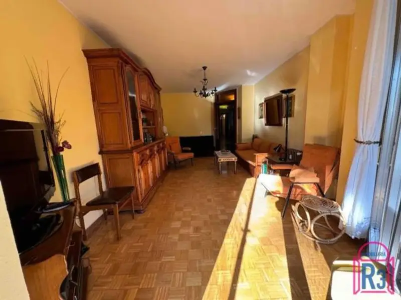 venta Piso en Distrito 11, León (46756789163.108900)- Globaliza