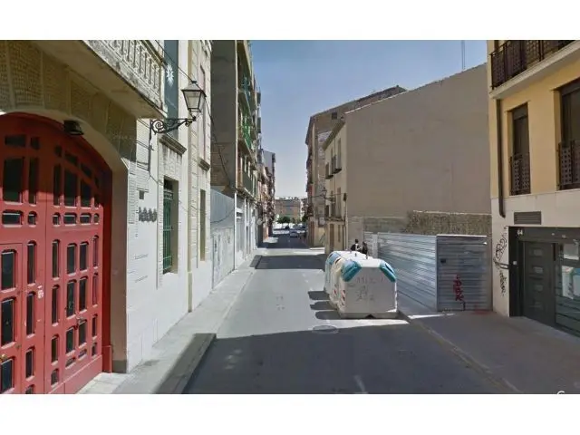 Solar en venta Huesca: 128m² 600m² edificables, ideal para hotel o apartamentos