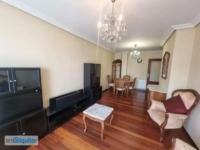Piso en Alquiler Astillero 94m2 2 Dormitorios Centro