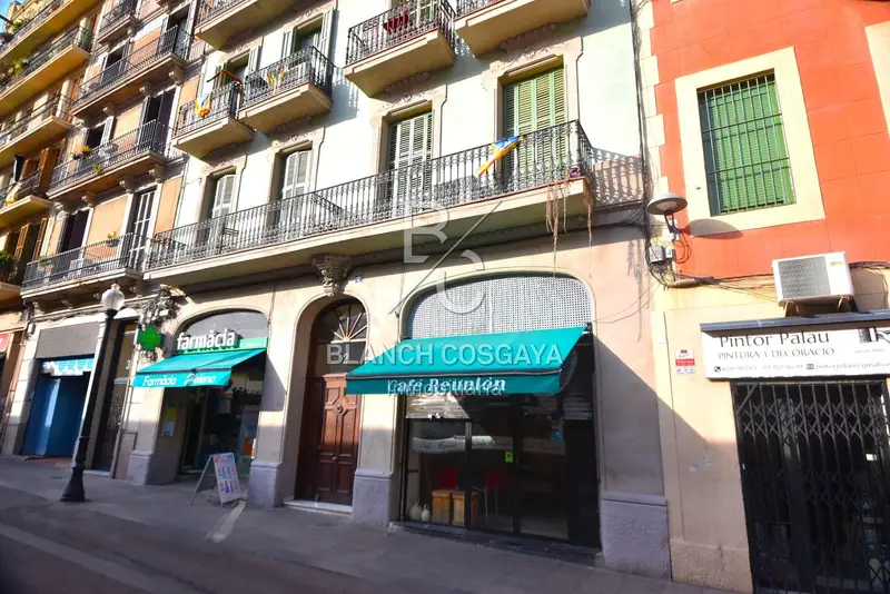 Venta Local Comercial Vila Gràcia Barcelona Licencia Panaderia Cafeteria