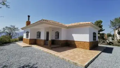 Casa en venta en Cela-Estación