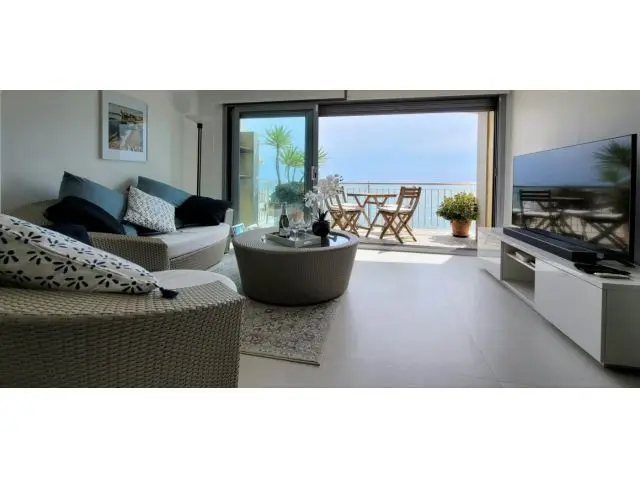 Apartamento en Sitges con Vistas al Mar Alquiler Temporal