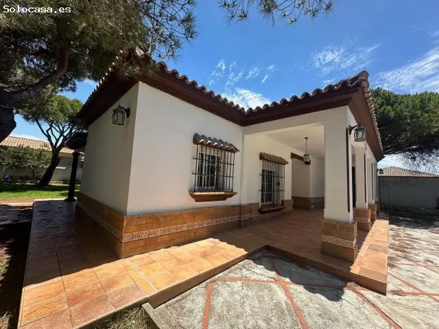 Chalet en La Barrosa a 4 minutos de la Playa