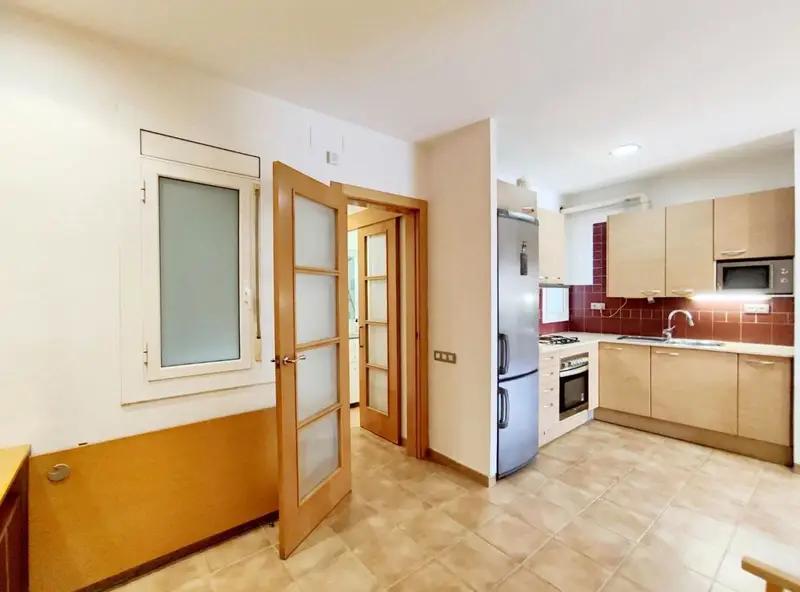 Piso en venta Poble Sec Barcelona 2 habitaciones ideal inversores