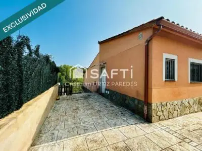 Casa con Piscina en Lloret Blau Costa Brava