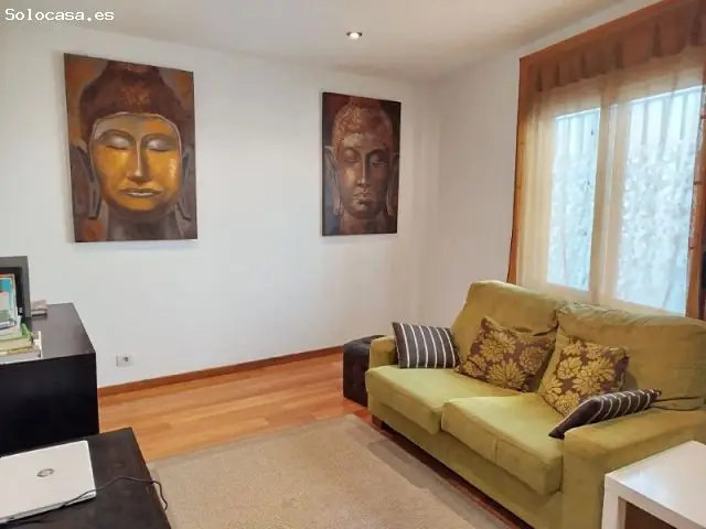 Apartamento en Xuvia con Garaje y Trastero