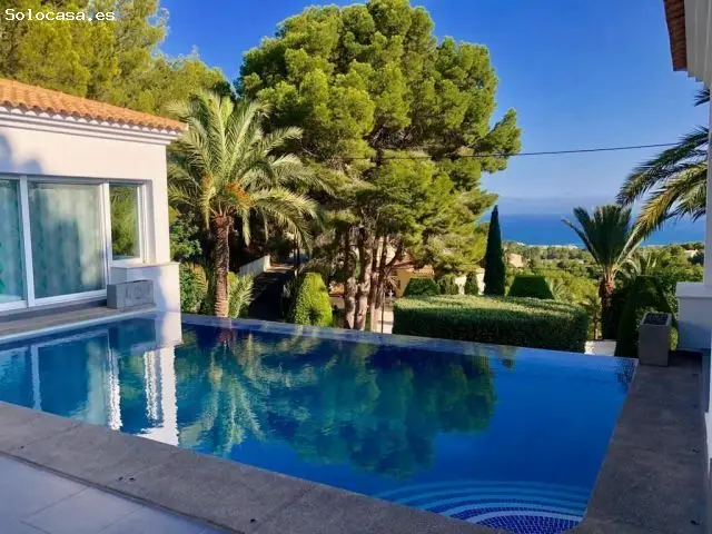 Villa de Lujo en Venta en Altea Costa Blanca