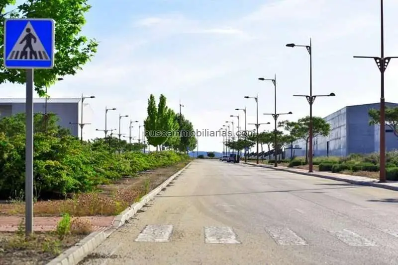 Parcela Industrial Escúzar 19950m2 Parque Metropolitano Granada