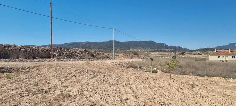Terreno en Venta con Vistas Panor	micas - Ideal para Construcci	ón
