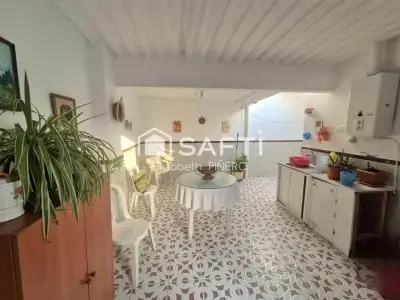 Casa en Montijo Planta Baja Esquina 80m2 3 Habitaciones