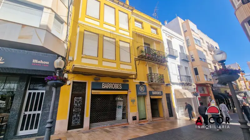 Venta Local Comercial Centro Vinaròs Ref 3671