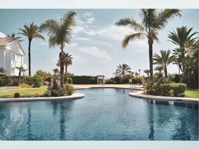 Apartamento de Lujo en Marbella 2 Dormitorios Vistas al Mar