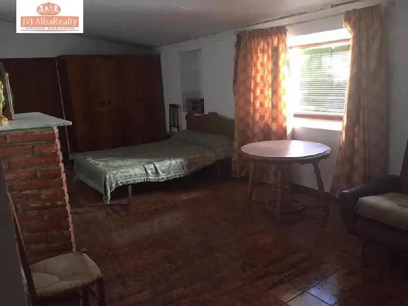 Venta Casa con Chimenea en Mahora