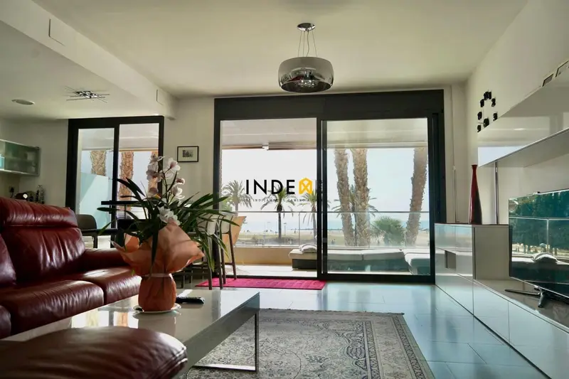 Apartamento en Vilanova i la Geltrú con Vistas al Mar