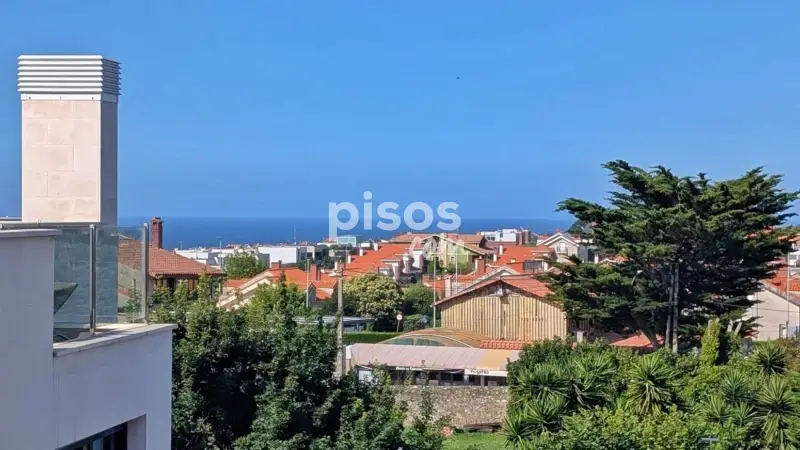 Dúplex en Costa Quebrada con Vistas al Mar