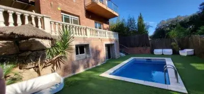 Chalet en venta en Carrer del Vallespir