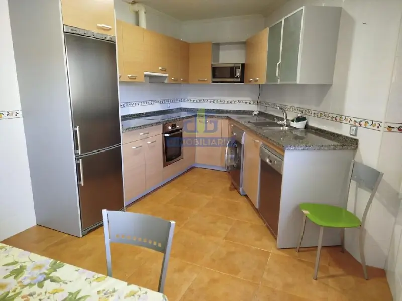 Venta Piso 3 Habitaciones Navatejera Zona Hospitales