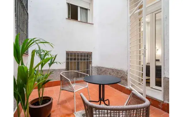 Estudio Amueblado 45m2 Madrid
