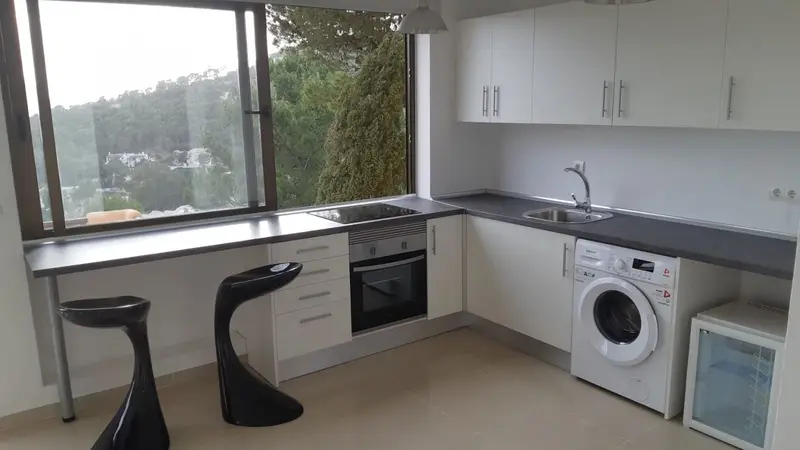 Apartamento en Cala Vadella Ibiza con Vistas al Mar