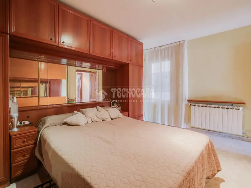 Piso en Venta Terrassa 4 Dormitorios 2 Baños 120m2