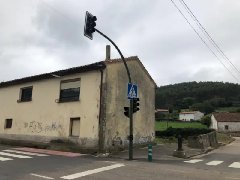 Venta Terreno con Jardin en Oreña Alfoz de Lloredo