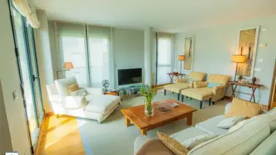 Dúplex en Alquiler en Urbanización Privada Cerca de la Playa