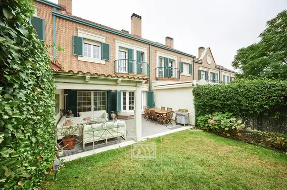 Venta Chalet Adosado El Encinar de los Reyes