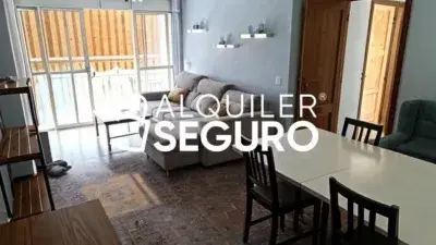 Piso en Alquiler Montequinto 4 Dormitorios 2 Baños