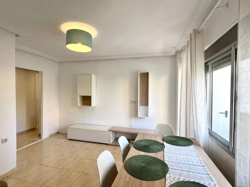 Piso en venta en Colonia Requena, Alicante / Alacant ciudad, Alicante