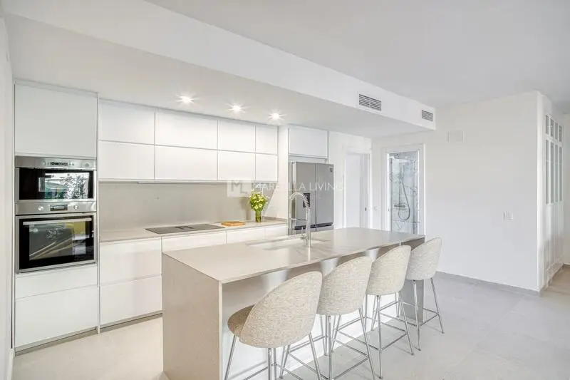 Apartamento 4 Dormitorios San Pedro Alcántara Málaga