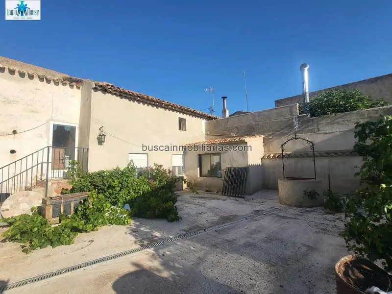 Casa en Venta en Albacete 365m2 3 Habitaciones 2 Baños Garaje