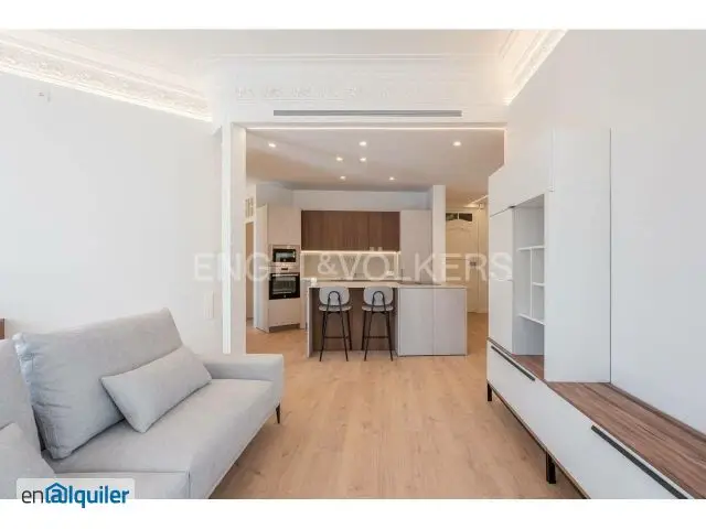Alquiler Piso Amueblado Lujo 133m2 Ciutat Vella Valencia