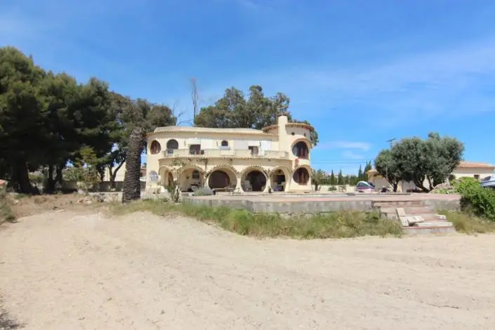 Villa de 4 Dormitorios en Benissa con Vistas al Mar