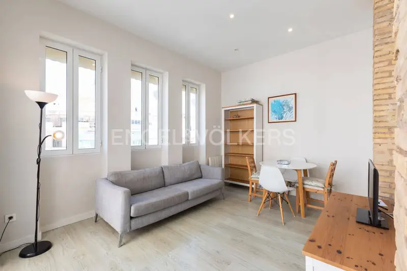 Apartamento con Terraza en el Centro de Valencia