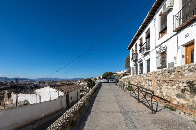 Adosado en Albaicín con Vistas Espectaculares