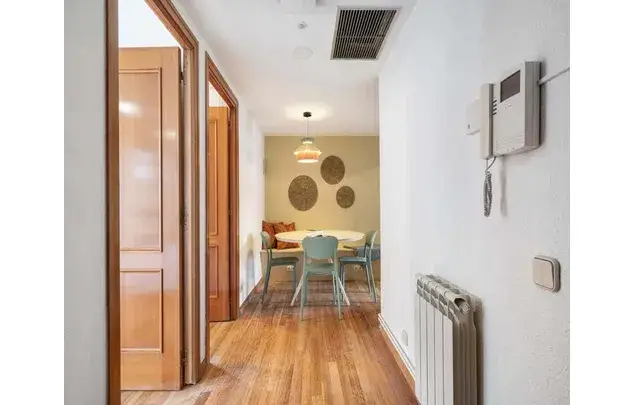 Habitaci
ón 460m
² Madrid Alquiler 11-18 D
ías Dep
ósito 665