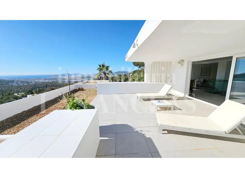 Dúplex con Vistas al Mar en Jesús Ibiza