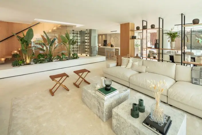 Villa de Lujo 4 Dormitorios en Nueva Andalucía