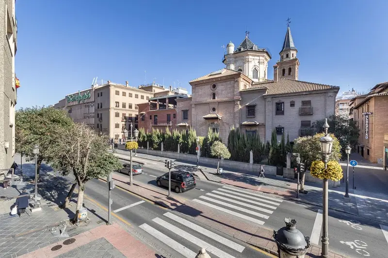 Venta Piso 3 Dormitorios Granada Centro
