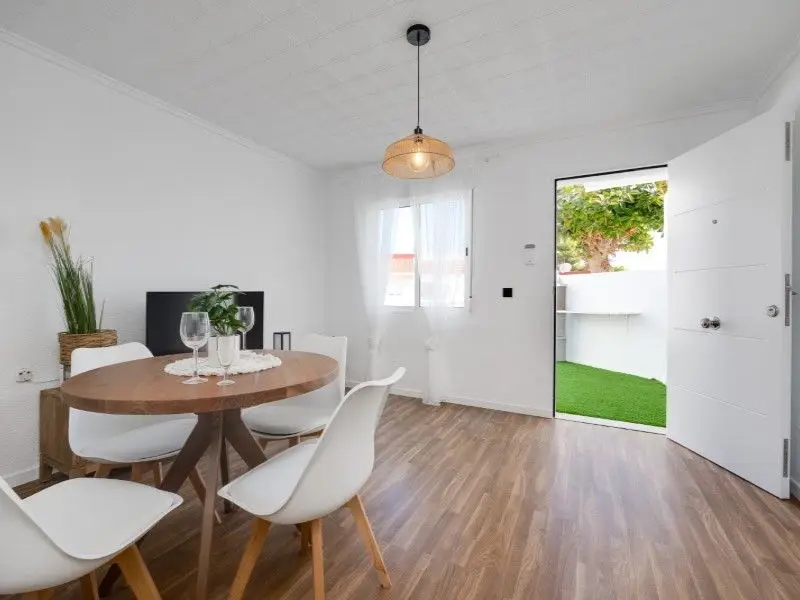 Bungalow en Nueva Torrevieja Ideal Inversores Licencia Turistica