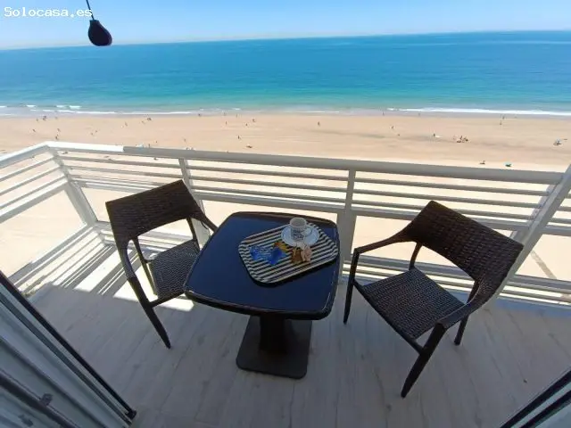 Apartamento en Cadiz con Vistas al Mar Alquiler Vacacional y Larga Temporada